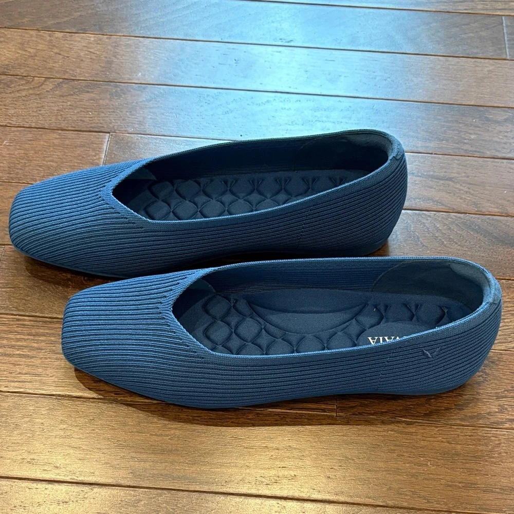 VIVAIA Margot Ballet Flats NWOB Square Toe V Cut Knit Navy Blue Size 40 (9-9.5) - Picture 7 of 13